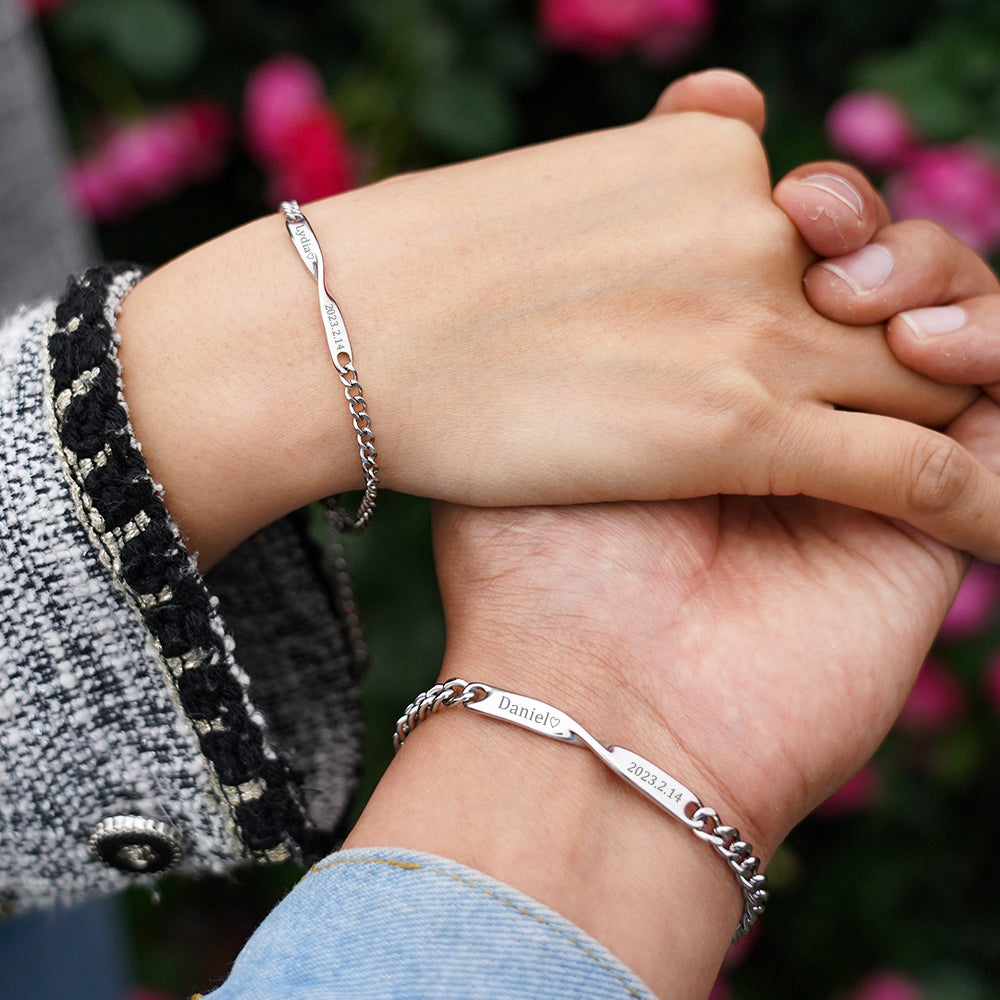 Customizable Twist Bracelet